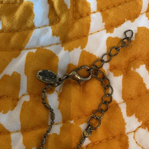 Necklaces - Picture 3 of 8